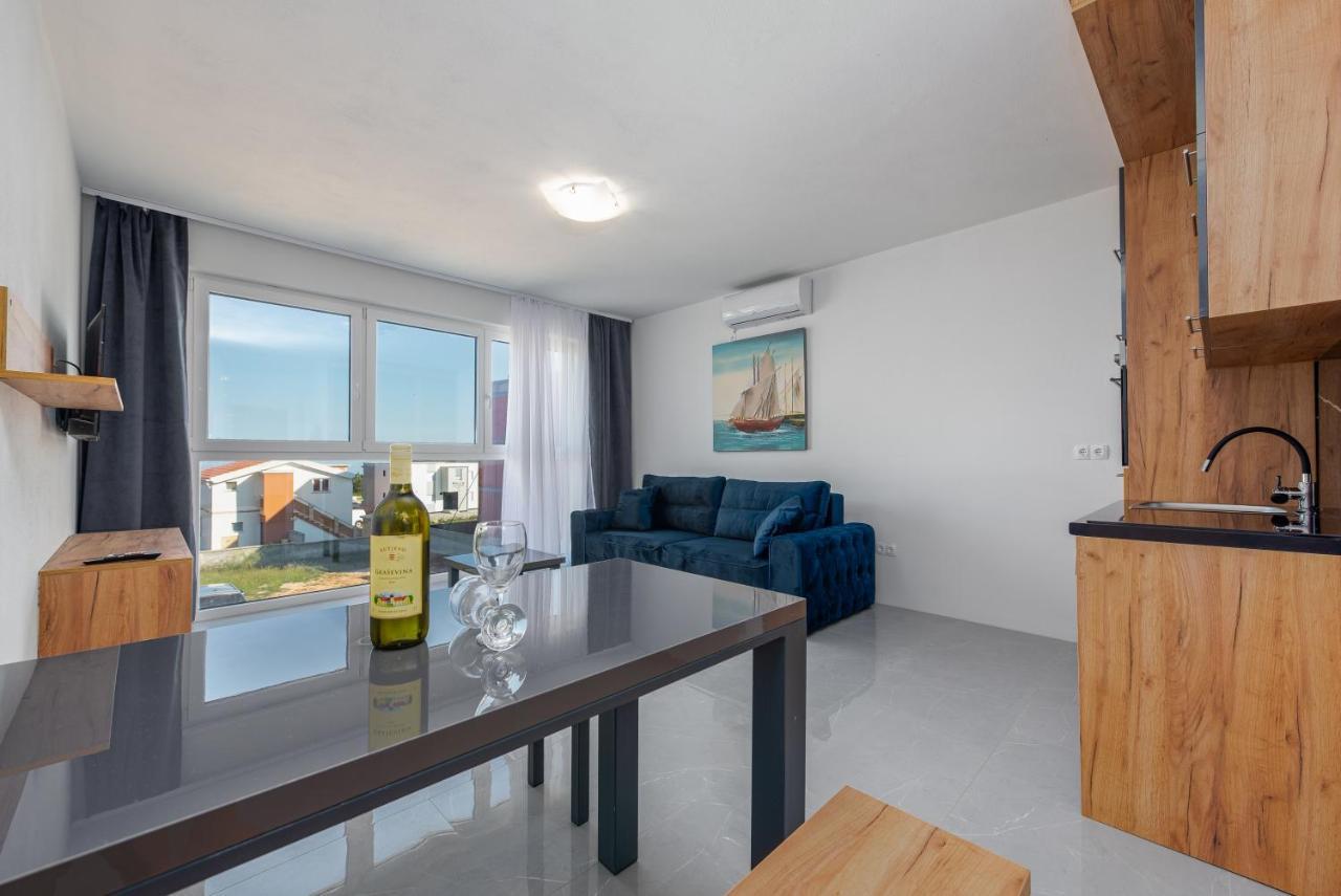 Appartements Vir Exteriér fotografie