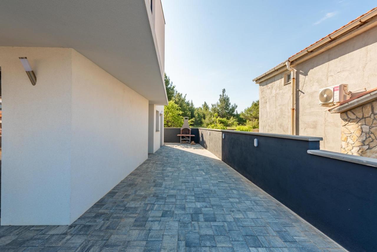 Appartements Vir Exteriér fotografie