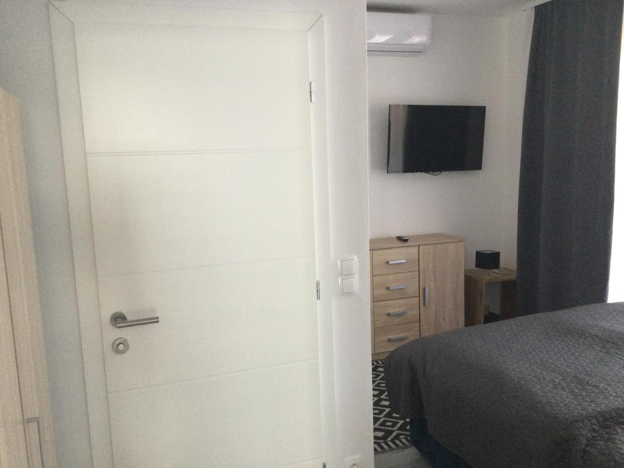 Appartements Vir Exteriér fotografie